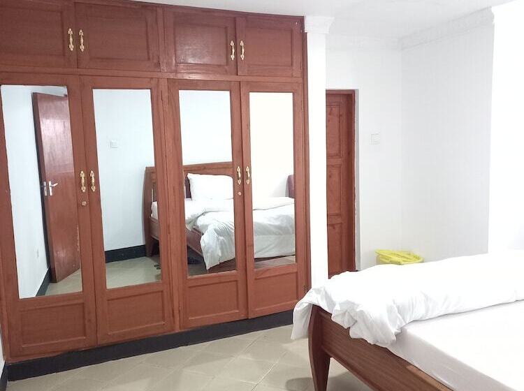 مبيت وإفطار Didas Villa