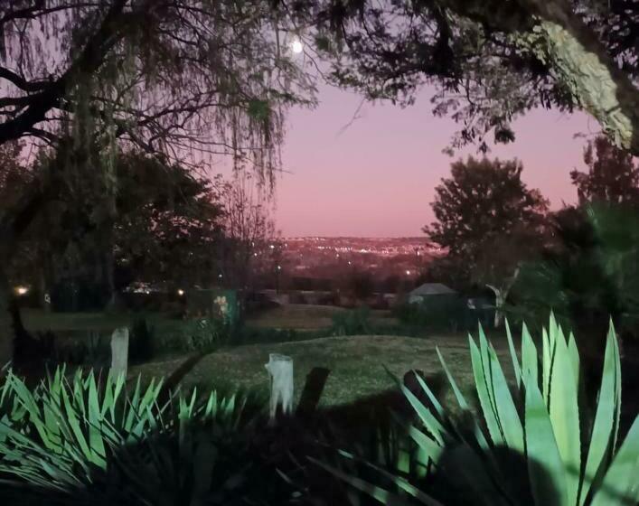 مبيت وإفطار Flower Farm Guest House / B+b