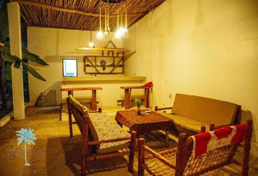 ベッドアンドブレックファースト Jaje Paje Villa