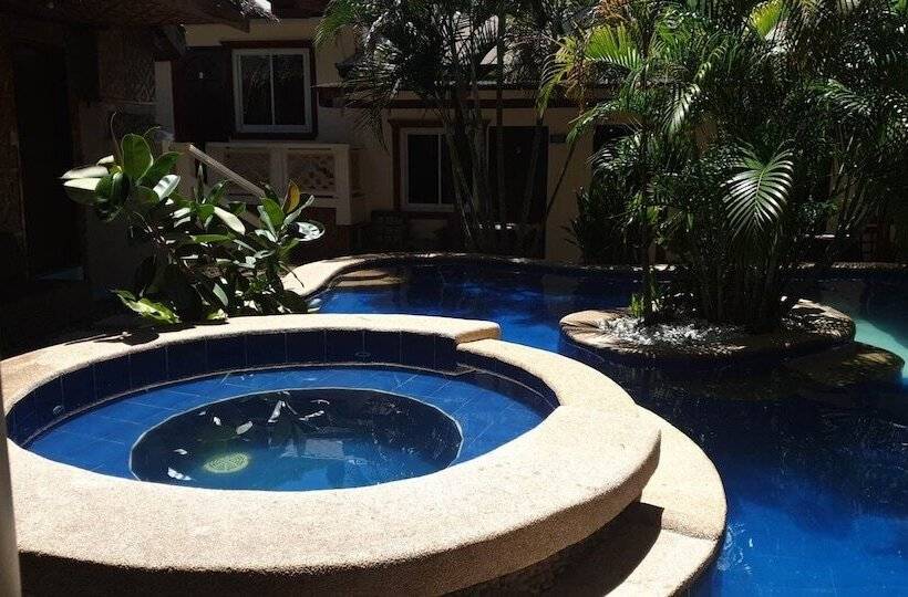 Birdwatchers Beachfront Hotel Panglao