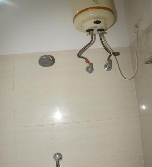 Dev Hotel Mansarovar