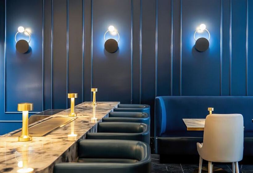 فندق Azur Legacy Collection