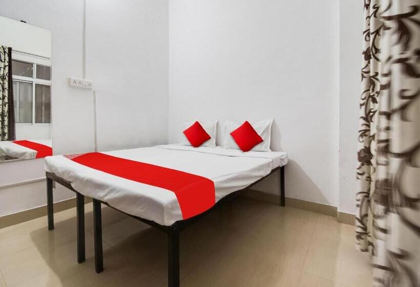 Dev Hotel Mansarovar