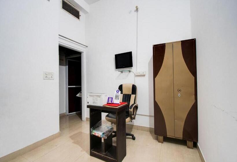 Dev Hotel Mansarovar