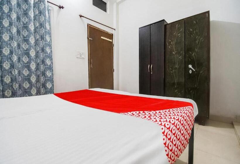 Dev Hotel Mansarovar