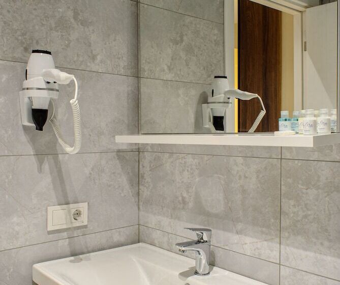 هتل La Mia Suites