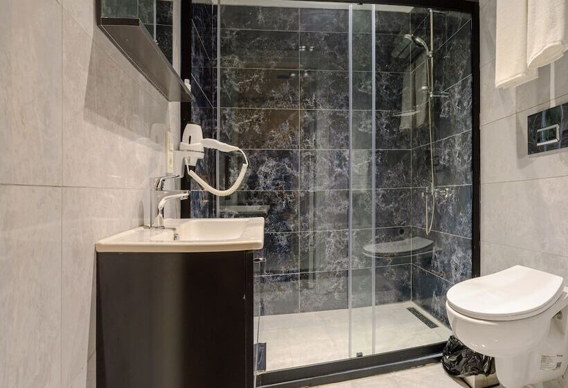 هتل La Mia Suites