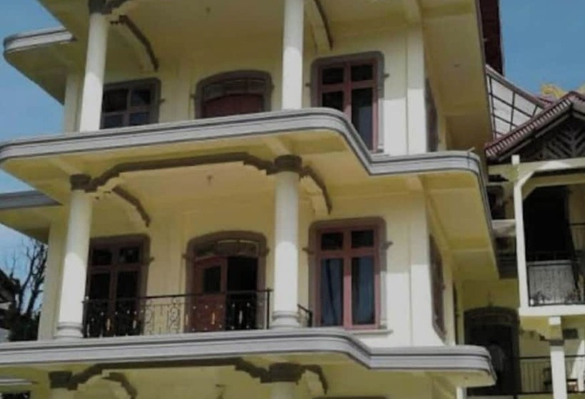 호텔 Oyo 92696 Bahagia Homestay Syariah