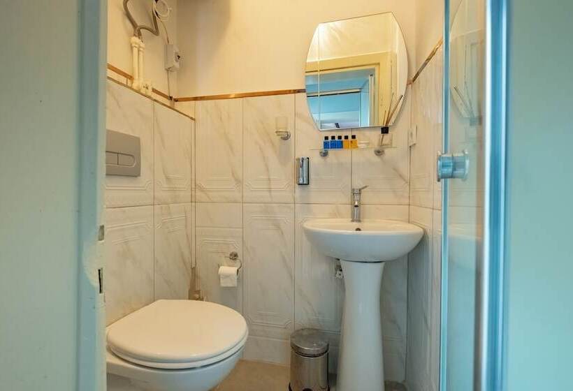 هتل Stanbol Apart