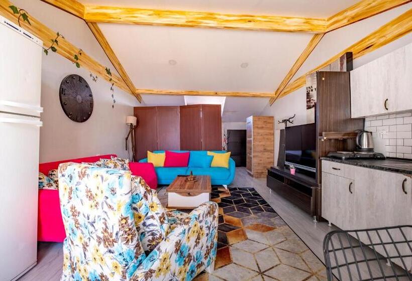 هتل Stanbol Apart