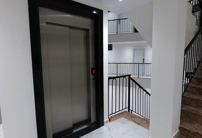 בית מלון כפרי The Honeycomb Boutique