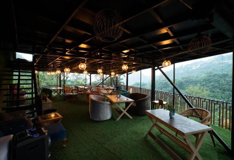 Mudras Grove Resort, Nainital