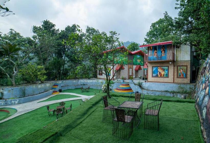 Mudras Grove Resort, Nainital