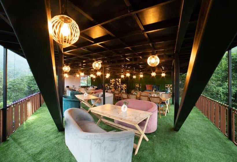 Mudras Grove Resort, Nainital