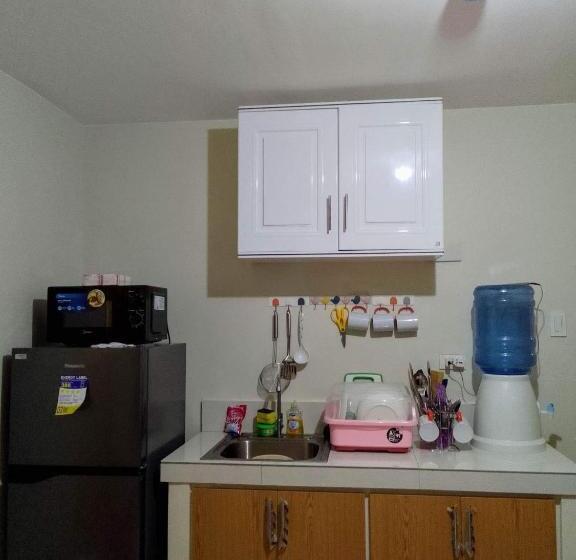 پانسیون Budget Condo 2 Bedrooms