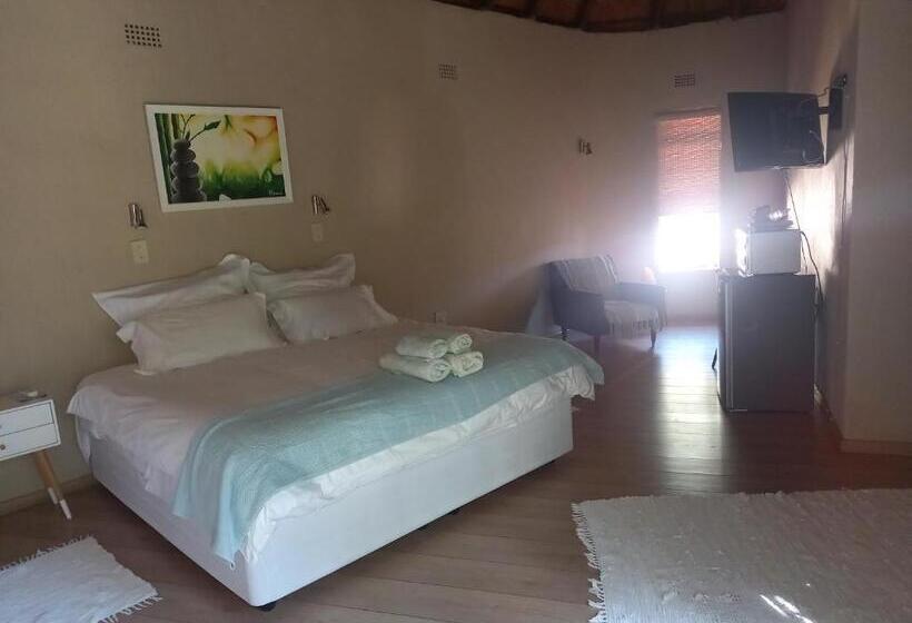 Пансион Ekuphumleni Holistic Healing Center