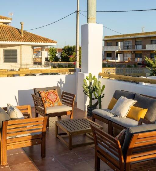 بنسيون Hostal Royal Bliss