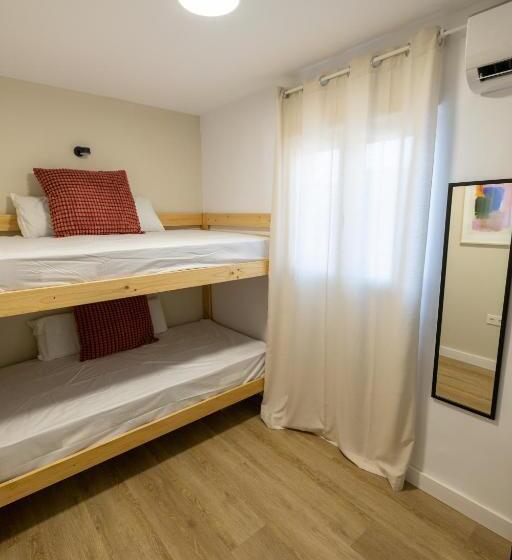 بنسيون Hostal Royal Bliss