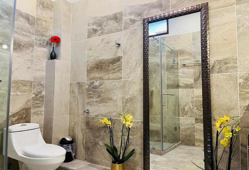 بنسيون Hostel Gautamas Guest Rooms