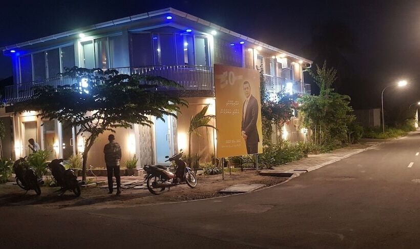 پانسیون Isle Inn {fuvahmulah)