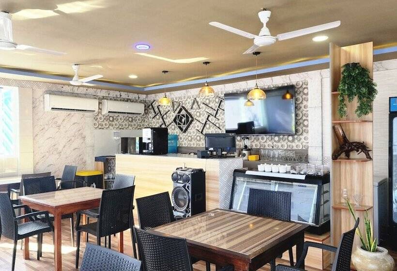 پانسیون Isle Inn {fuvahmulah)