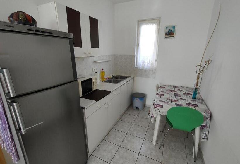 بنسيون Kékturás Vendégház Badacsony Privát Bérlemény