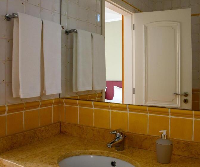 פנסיון Quinta Das Regadinhas