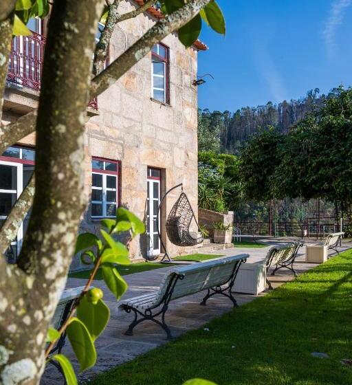 פנסיון Quinta Das Regadinhas