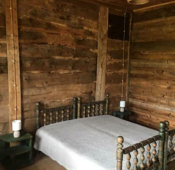 پانسیون Thea S Ethnographic Guesthouse