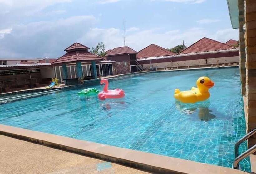 Tuscany Hotel By Skypark