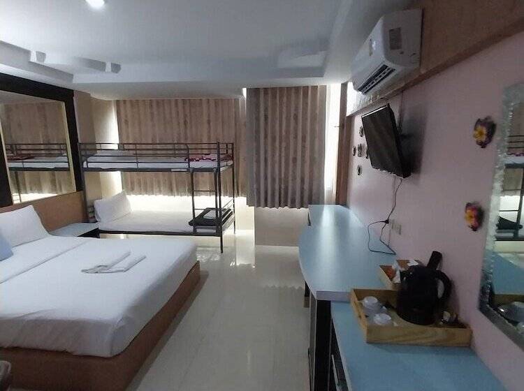 Tuscany Hotel By Skypark