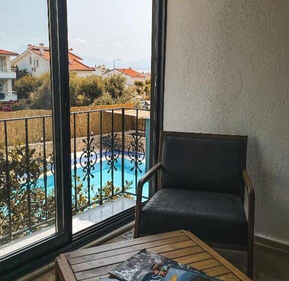 özgüm Suite Otel