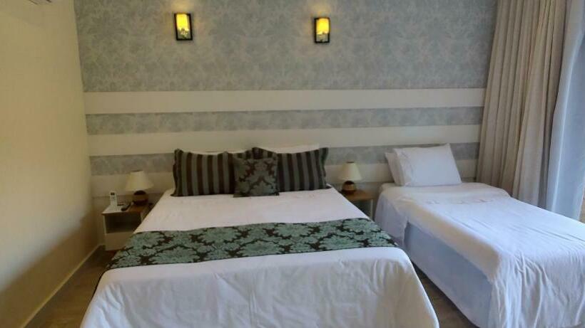 Общежитие Pousada Granja Santa Barbara