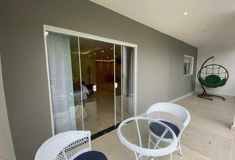 Общежитие Pousada Granja Santa Barbara