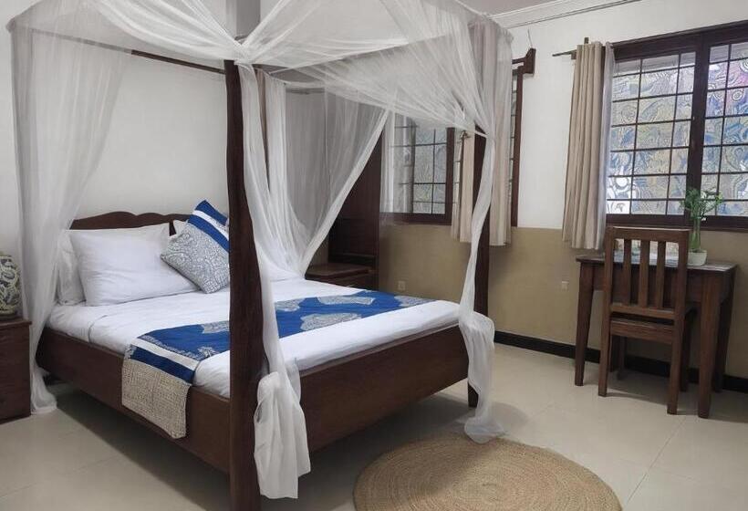 Bed and Breakfast Amber Lodge