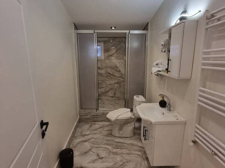 Elite Park Hotel & Suites