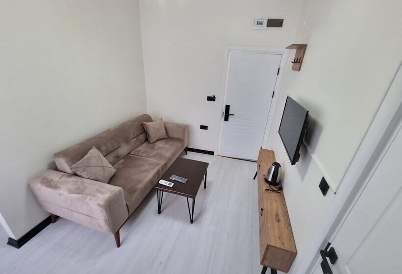 Elite Park Hotel & Suites