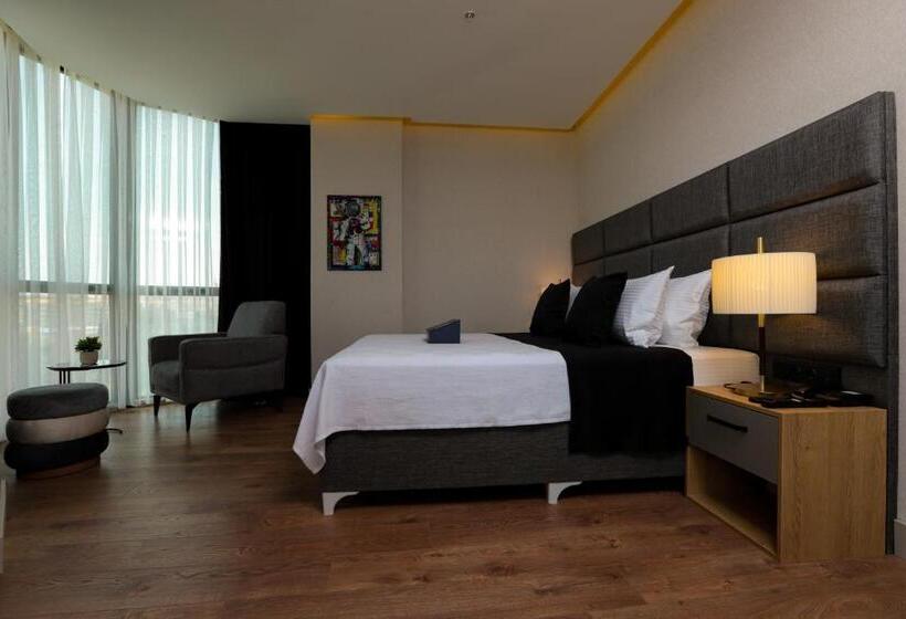 فندق Brand Business