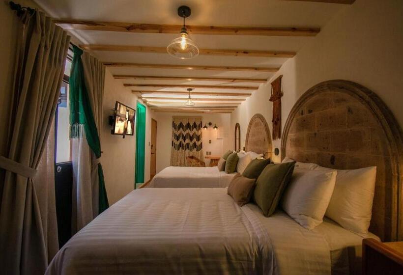 Casa Moseua Hotel Boutique