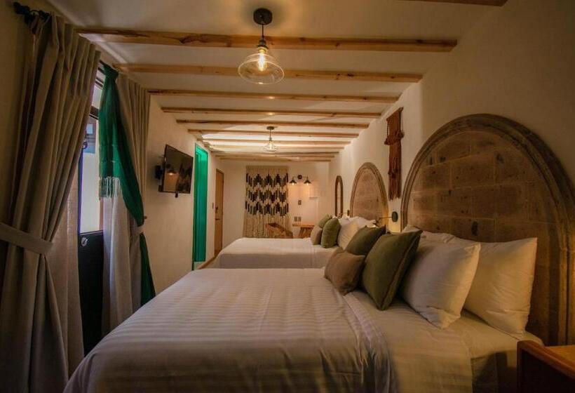 Casa Moseua Hotel Boutique