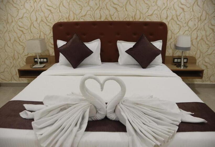 The Sky Comfort Beach Hotel, Dwarka