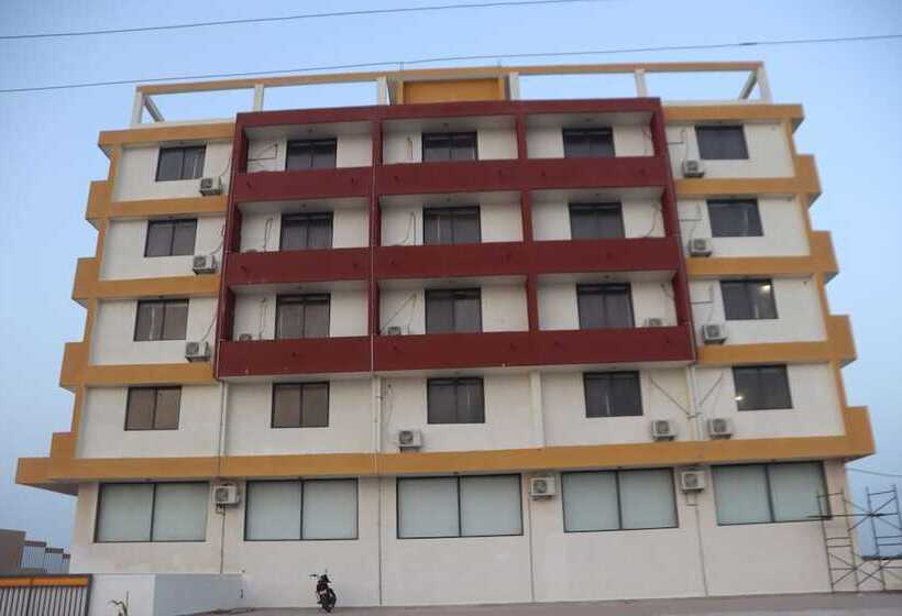 The Sky Comfort Beach Hotel, Dwarka