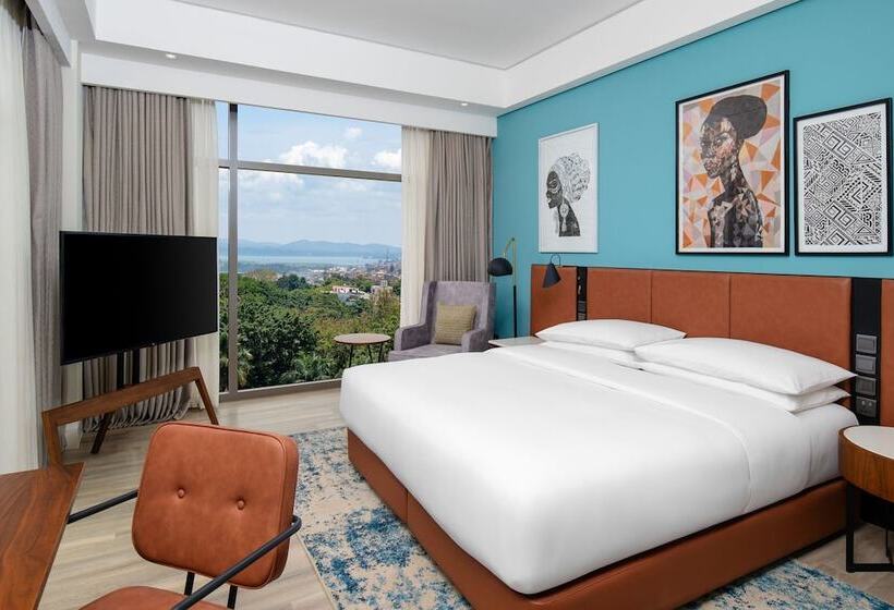 هتل Four Points By Sheraton Kampala