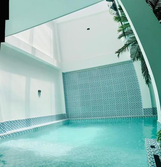 בית מלון כפרי Hippopotamus