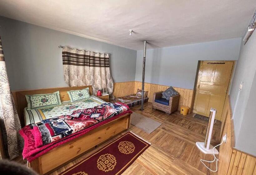 Отель Juniper Home   Story Homes Kaza