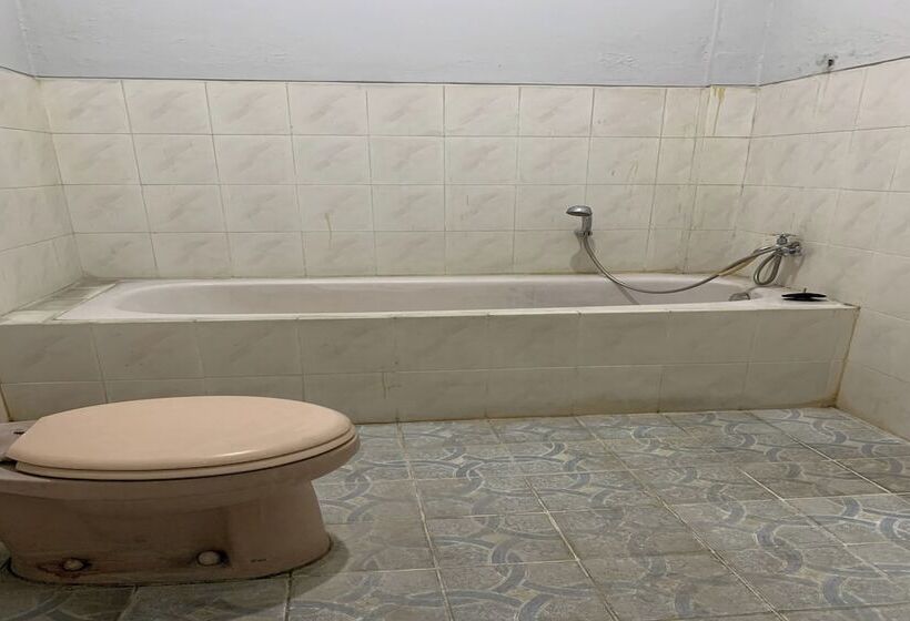 בית מלון כפרי Merak Indah