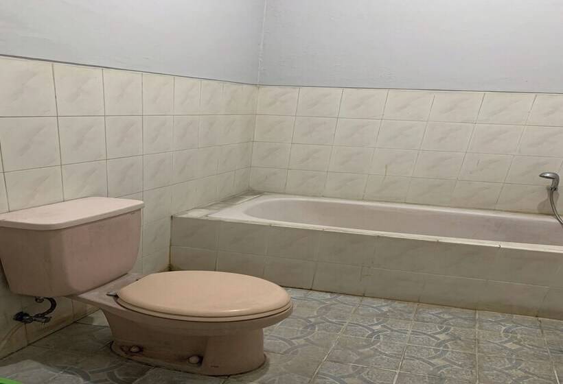 فندق Merak Indah