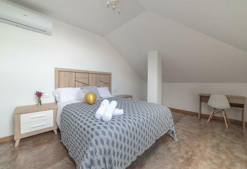 فندق Rural O Salazón