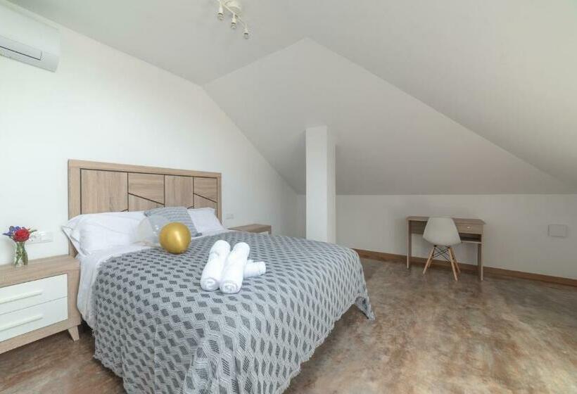 فندق Rural O Salazón