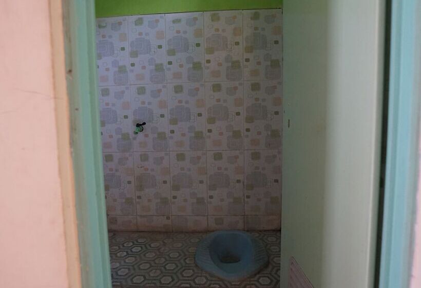 בית מלון כפרי Spot On 92666 Rumah Kos Arafah Syariah